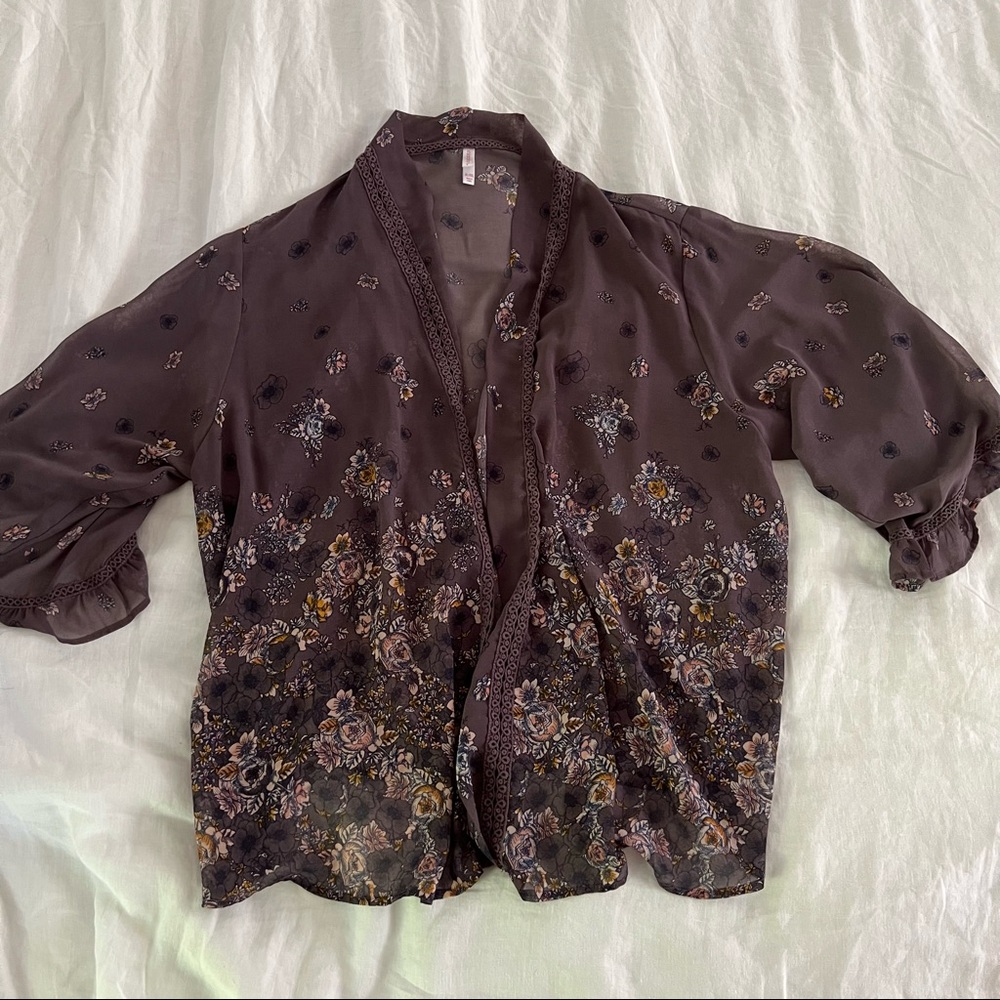 Floral Ruffle Sleeve Kimono, Size XL/XXL